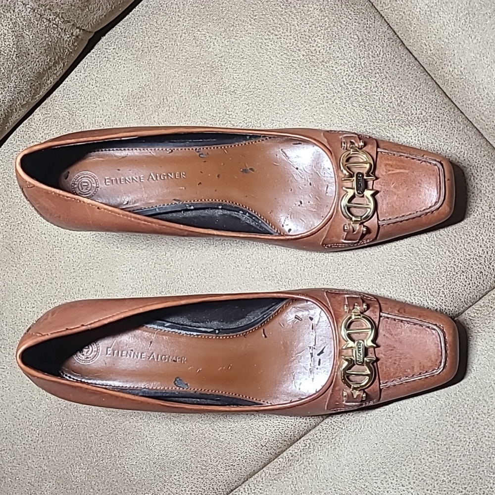 ETIENNE AIGNER Saddle Leather Horsebit Harness Buckle Classic Pumps Heels